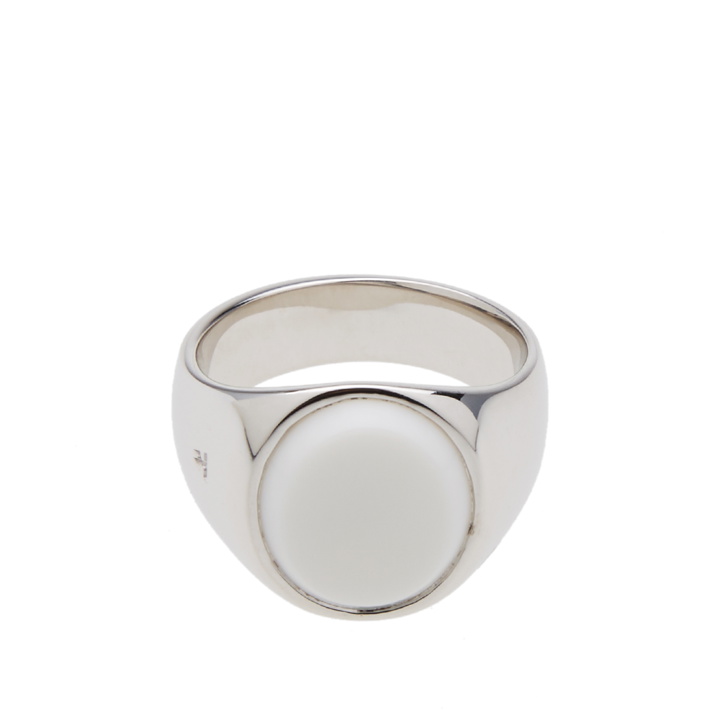 Photo: Tom Wood Oval White Agate Ring