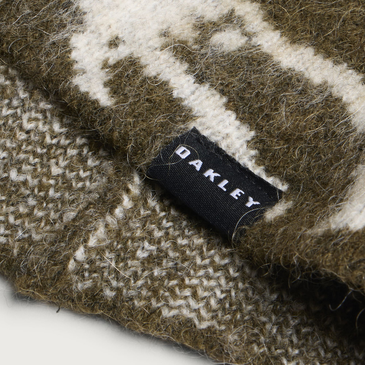Oakley Men's Brushed Graphic Beanie in Deep Olive/Mist