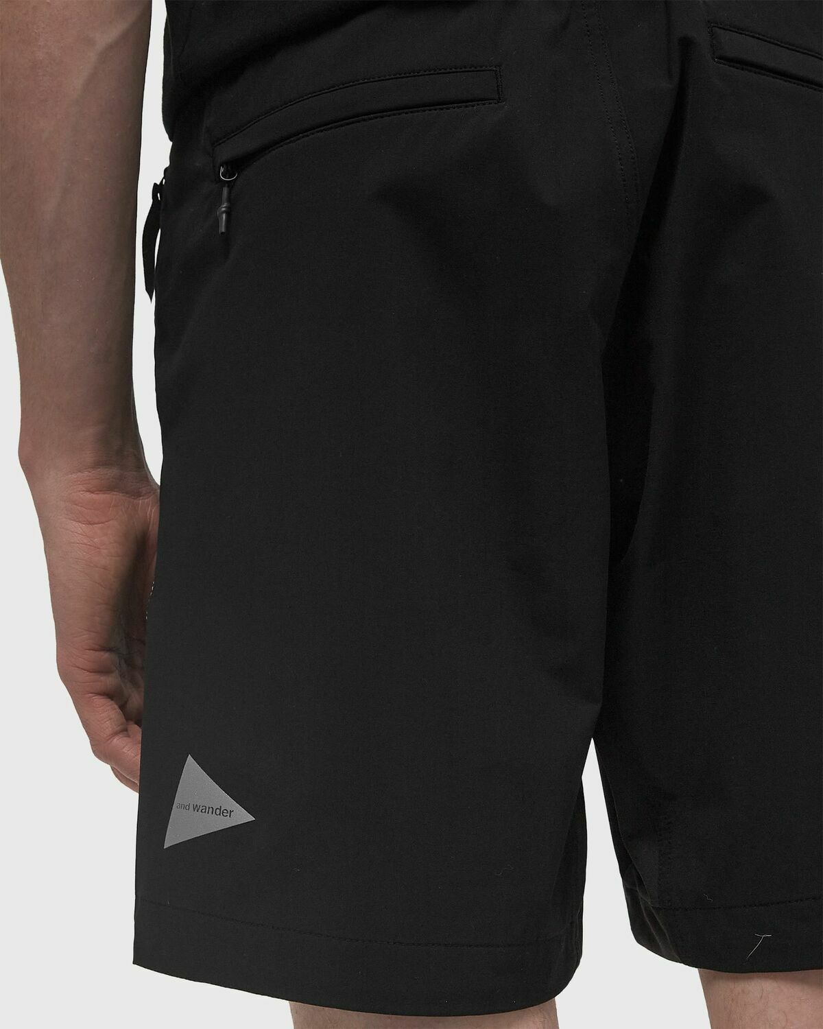 And Wander TREK SHORT PANTS 3 Black Mens Sport & Team Short