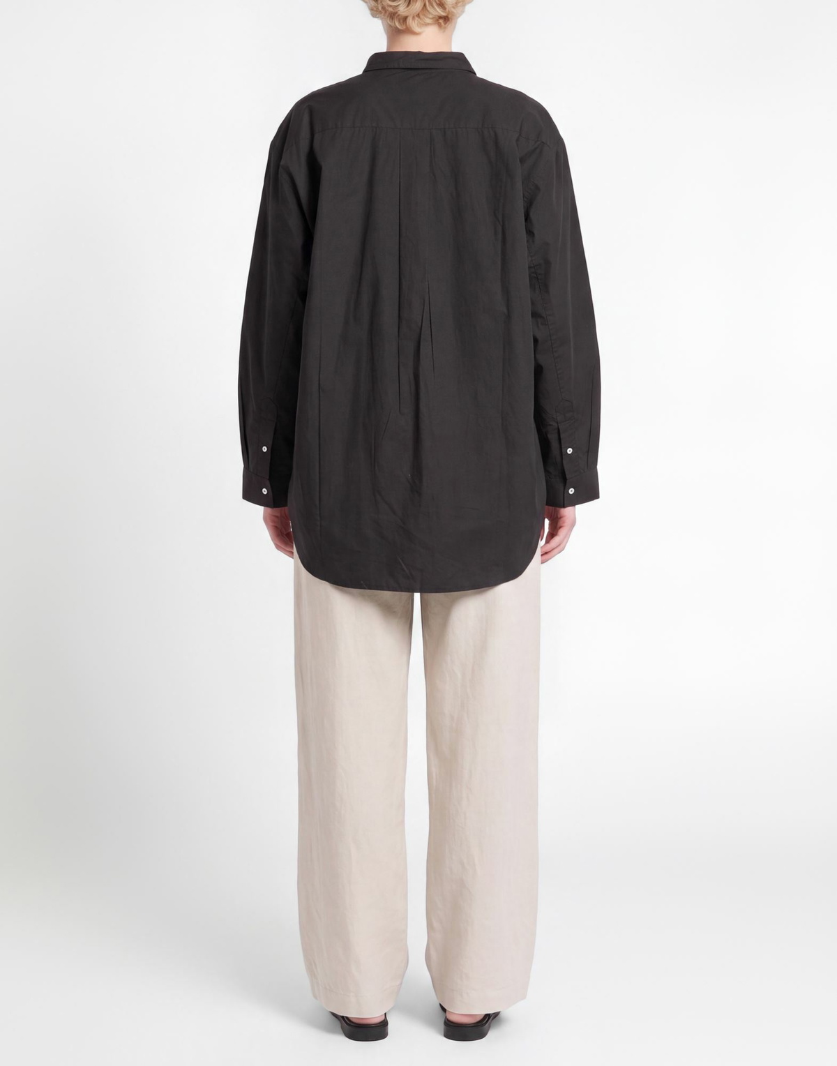 Skall Studio Womens Shirt in Black