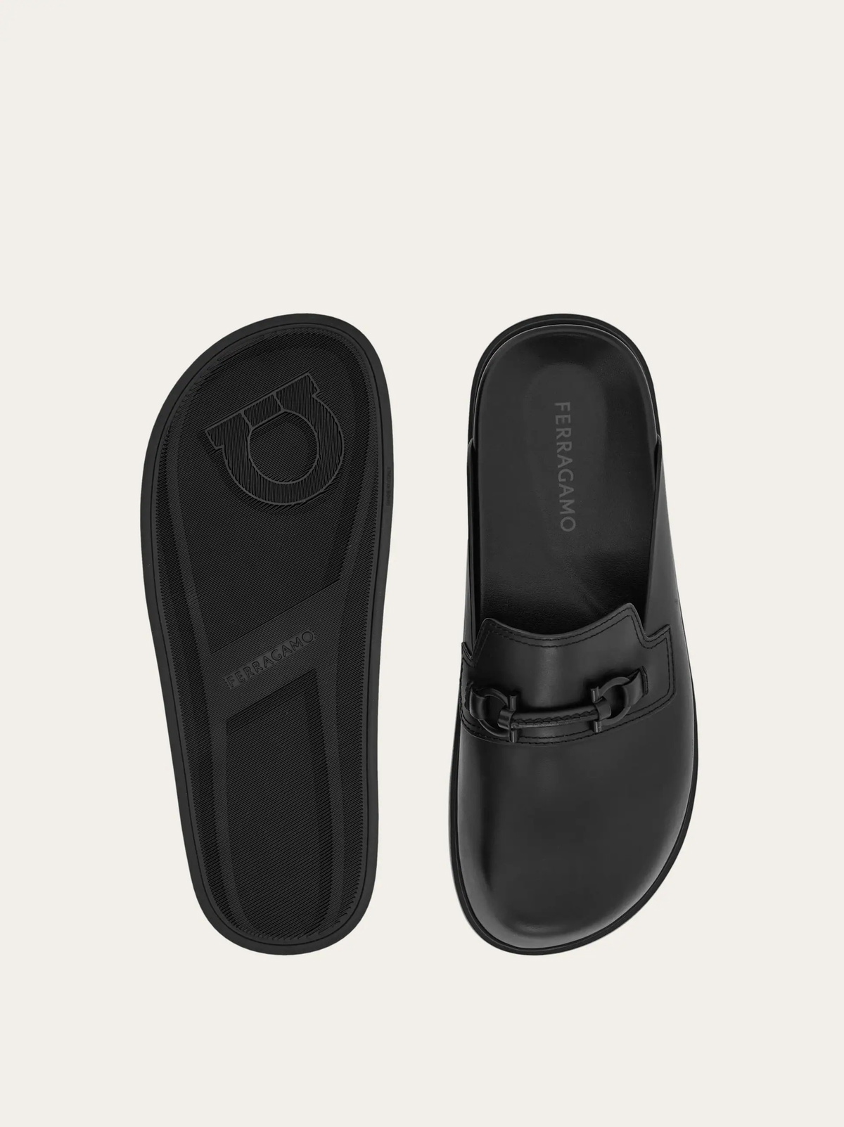 Ferragamo Mens Gancini ornament mule in Black