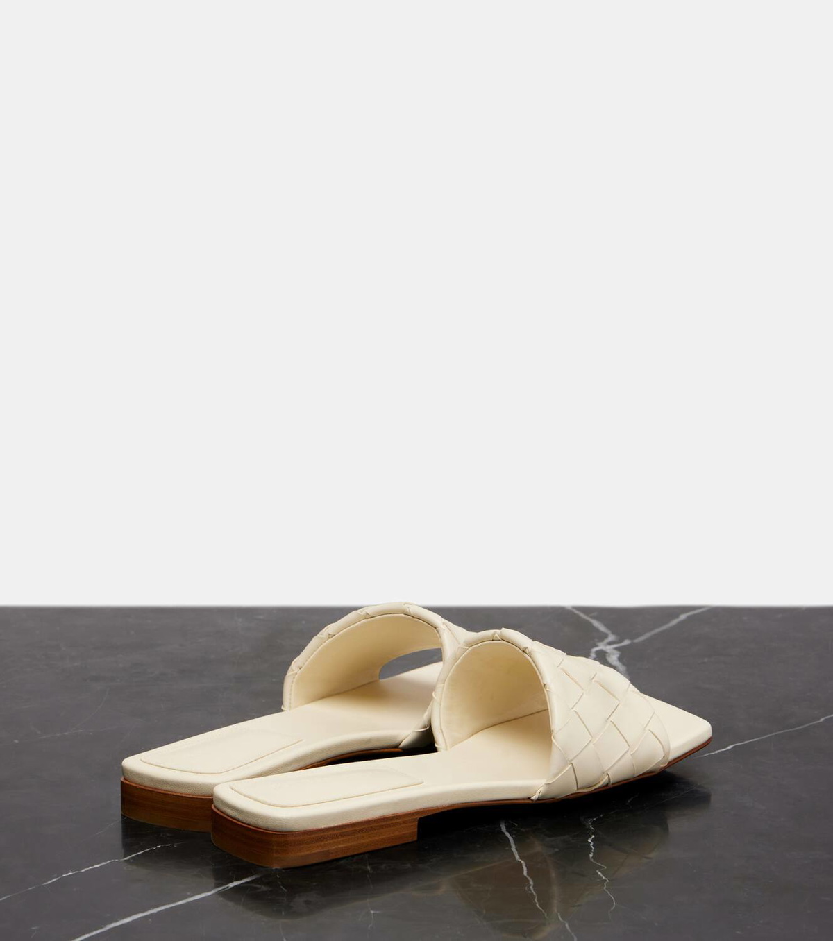 Bottega Veneta Parco Intrecciato leather slides