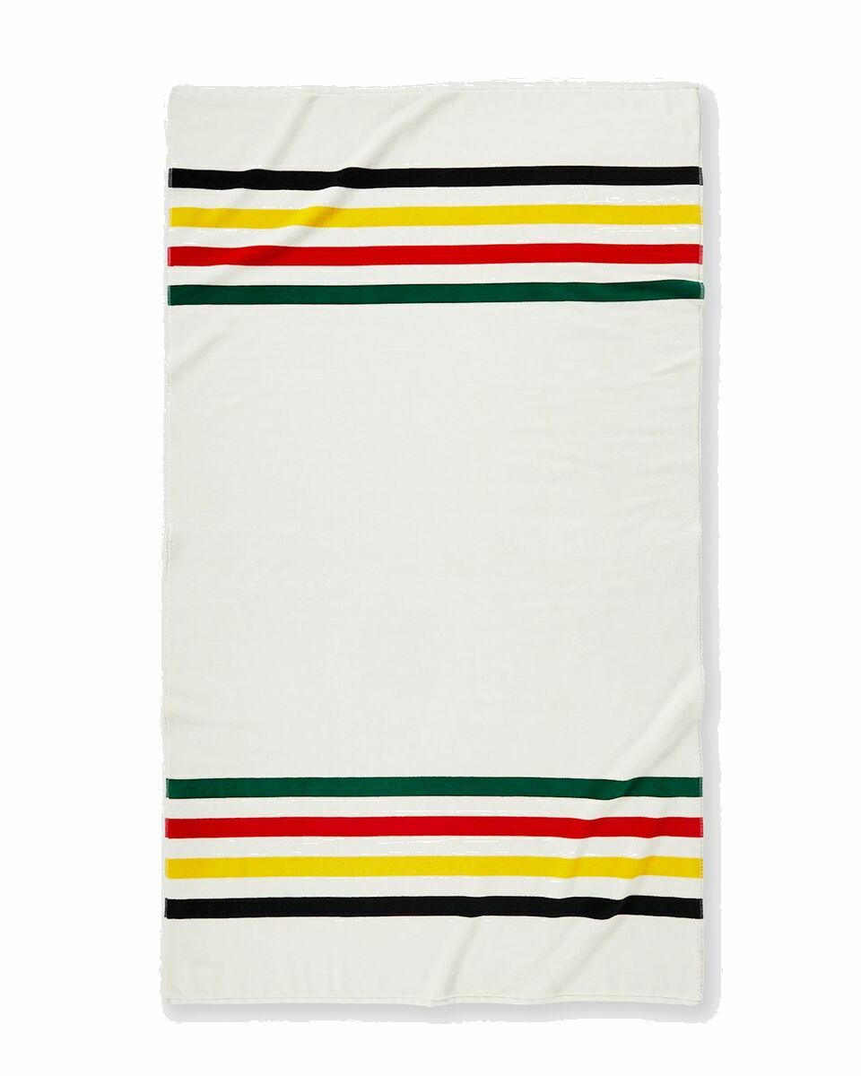 Photo: Pendleton Oversized Dobby Spa Towel Multi - Mens - Bathing