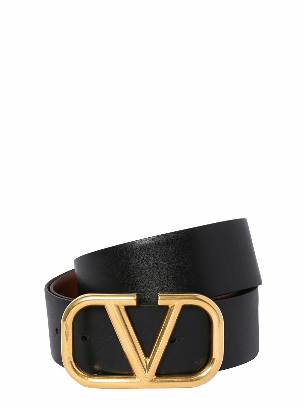 Photo: VALENTINO GARAVANI - 4cm Reversible V Logo Leather Belt