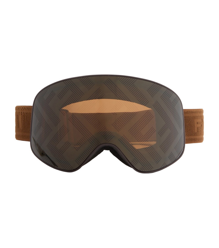 Photo: Fendi Logo ski goggles