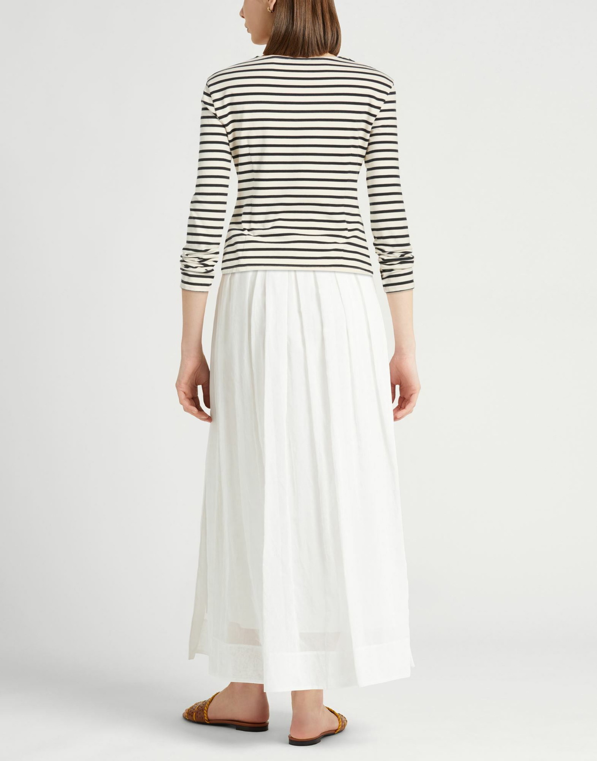 A. w.a. k.e. Mode Womens T-shirt in Off white
