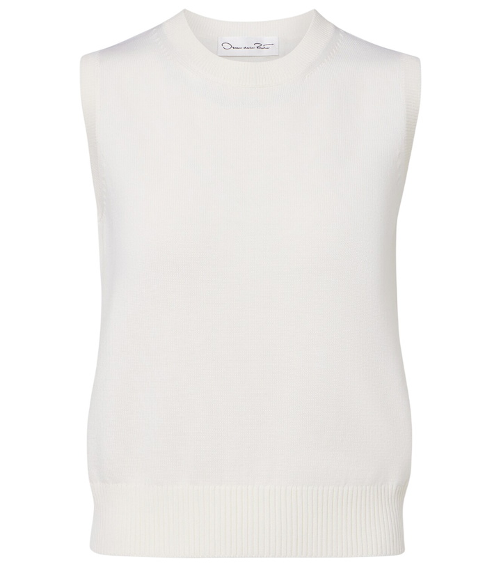 Photo: Oscar de la Renta Virgin wool sweater vest
