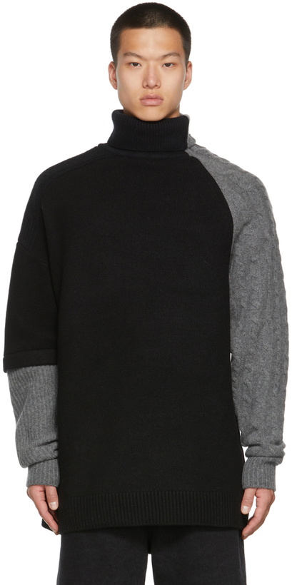 Photo: JERIH Black Wool Colorblock Turtleneck