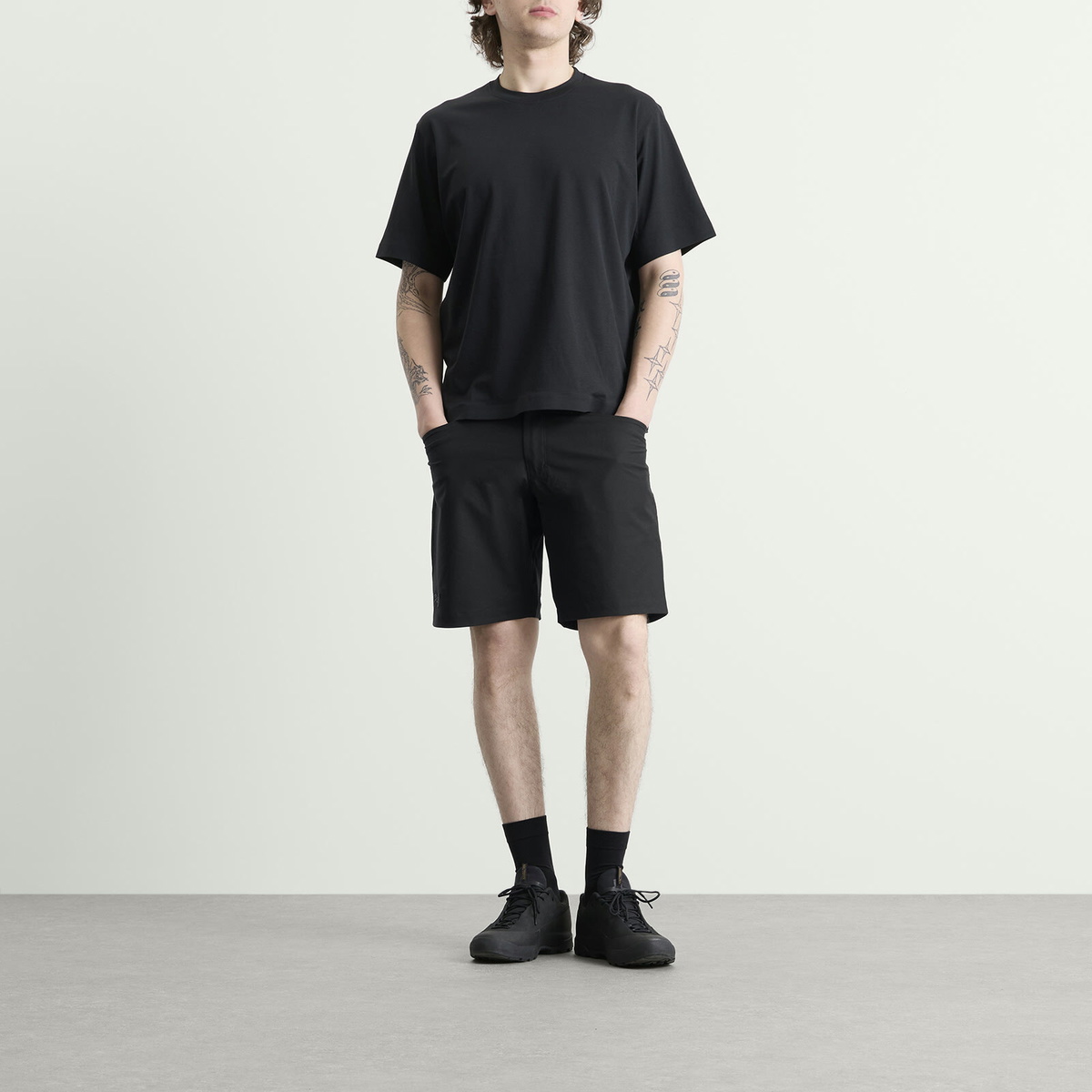 Arc'teryx Men's Kragg Cotton 9" Shorts in Black