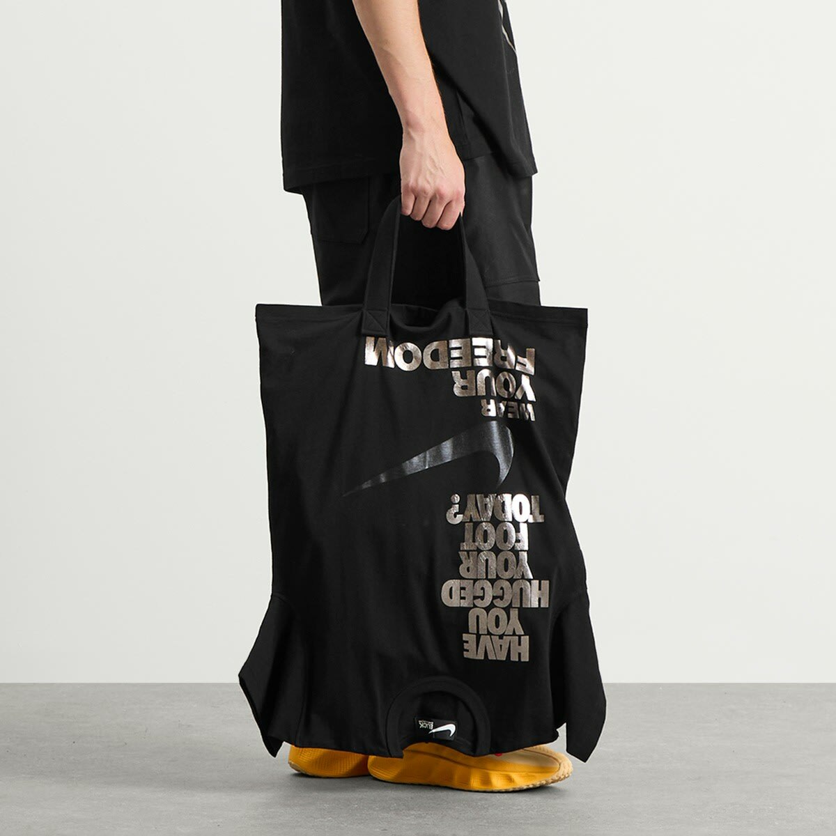 Comme des Garçons x Nike Tote Bag in Black 
