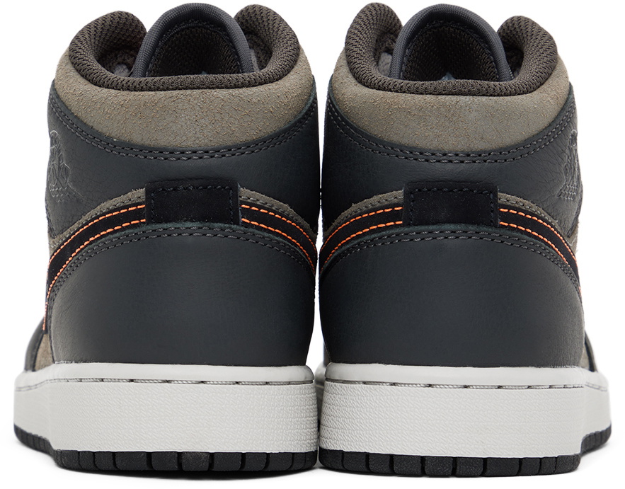 Nike Jordan Kids Gray Air Jordan 1 Mid SE Big Kids Sneakers