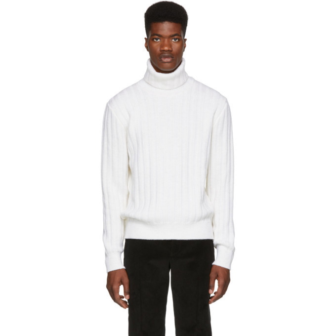 Photo: AMI Alexandre Mattiussi White Wool Turtleneck