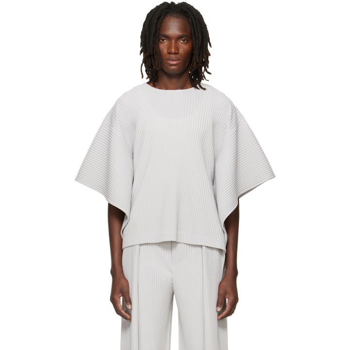 Photo: HOMME PLISSÉ ISSEY MIYAKE Gray Motion Blur Top