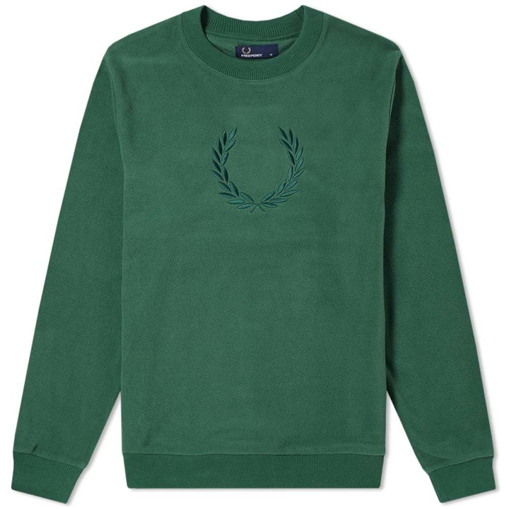 Photo: Fred Perry Embroidered Laurel Sweat Tartan Green