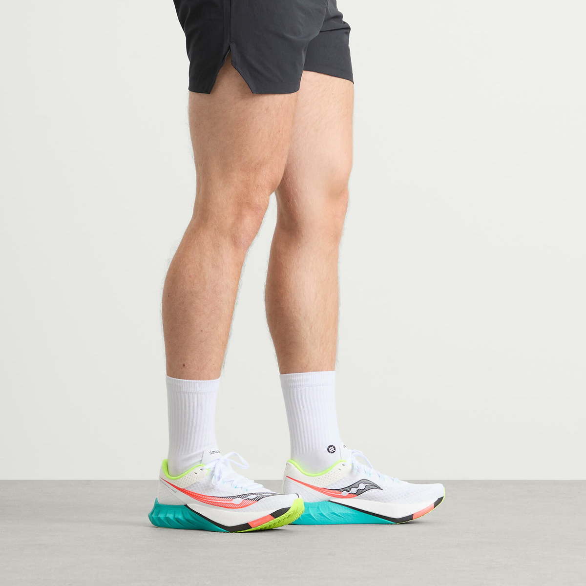 Saucony Men's Endorphin Pro 4 Sneaker in White/Mutant