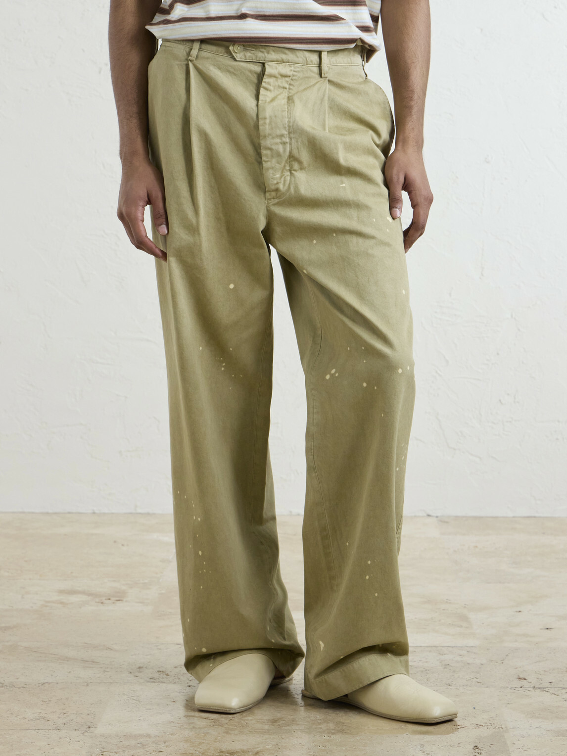 Auralee - Wide-Leg Pleated Paint-Splattered Cotton-Twill Chinos - Neutrals