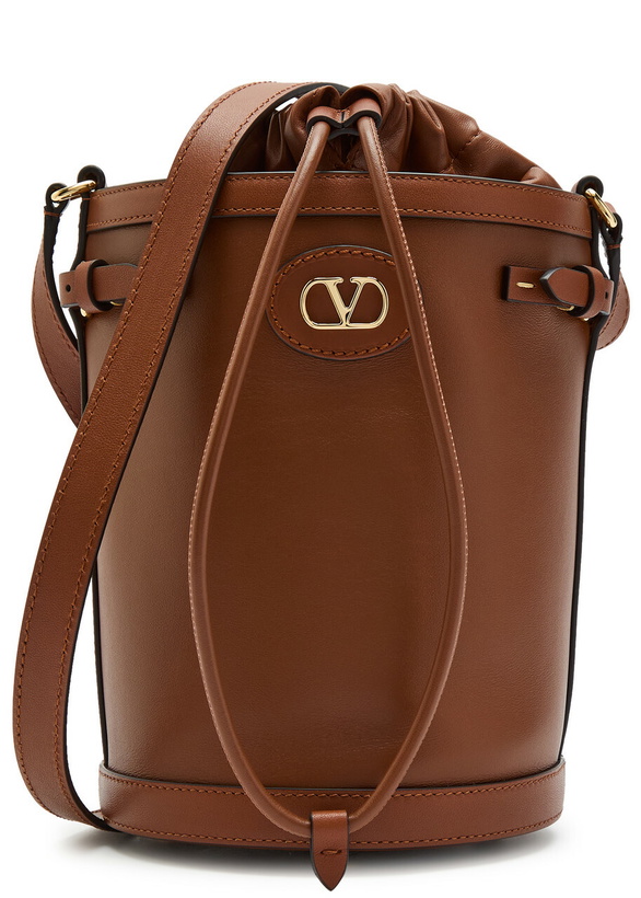 Photo: Valentino Garavani Logo-plaque Leather Drawstring Bucket bag - Brown - One Size