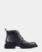 Steve Madden Gavvinn Boots in Black