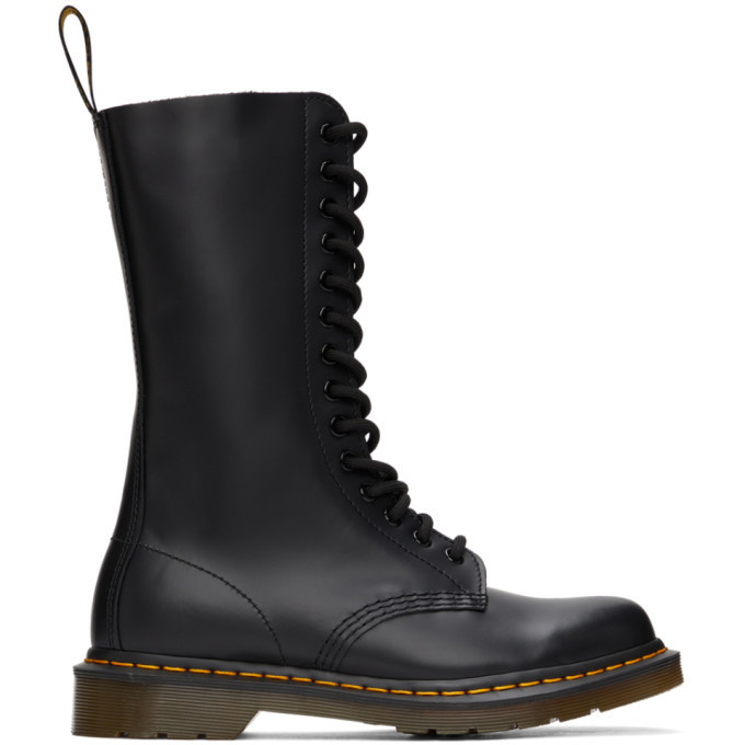 Photo: Dr. Martens Black Smooth 1914 Boots