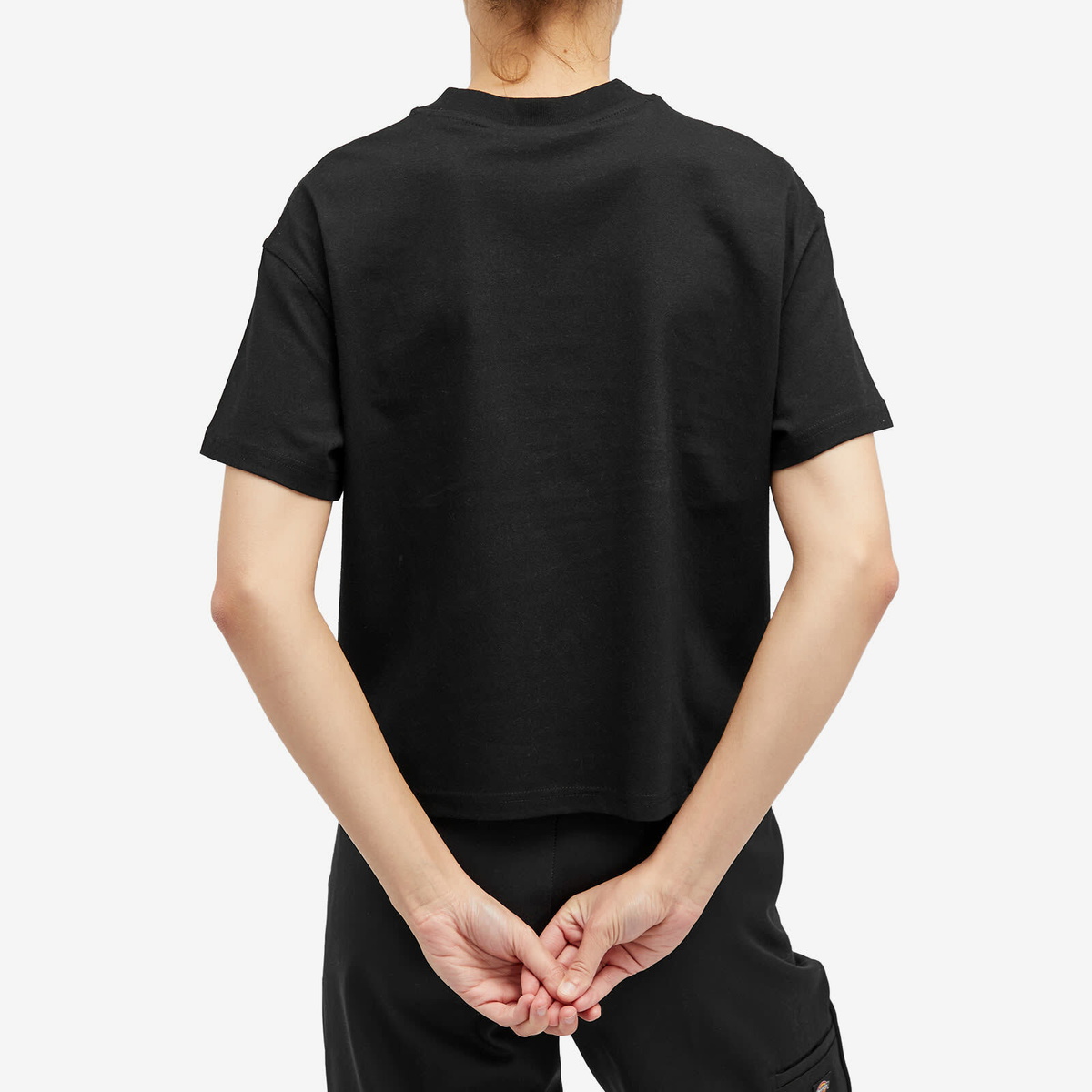 Dickies Women's Oakport Boxy T-Shirt in Black