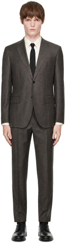 Photo: BOSS Gray Single-Breasted Suit