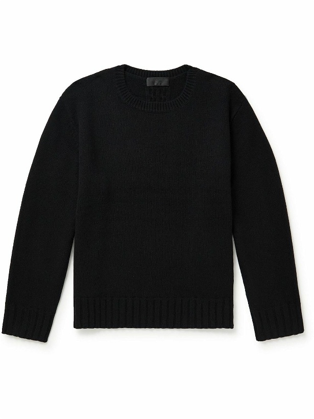 Photo: Nili Lotan - Boynton Cashmere Sweater - Black