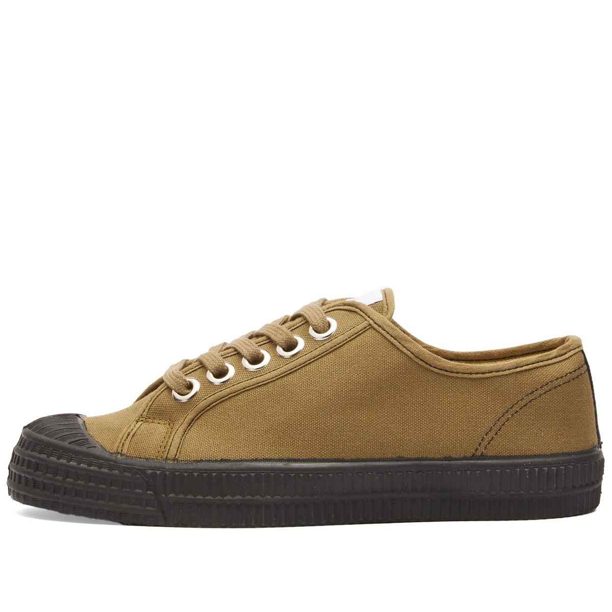 novesta star master plimsolls