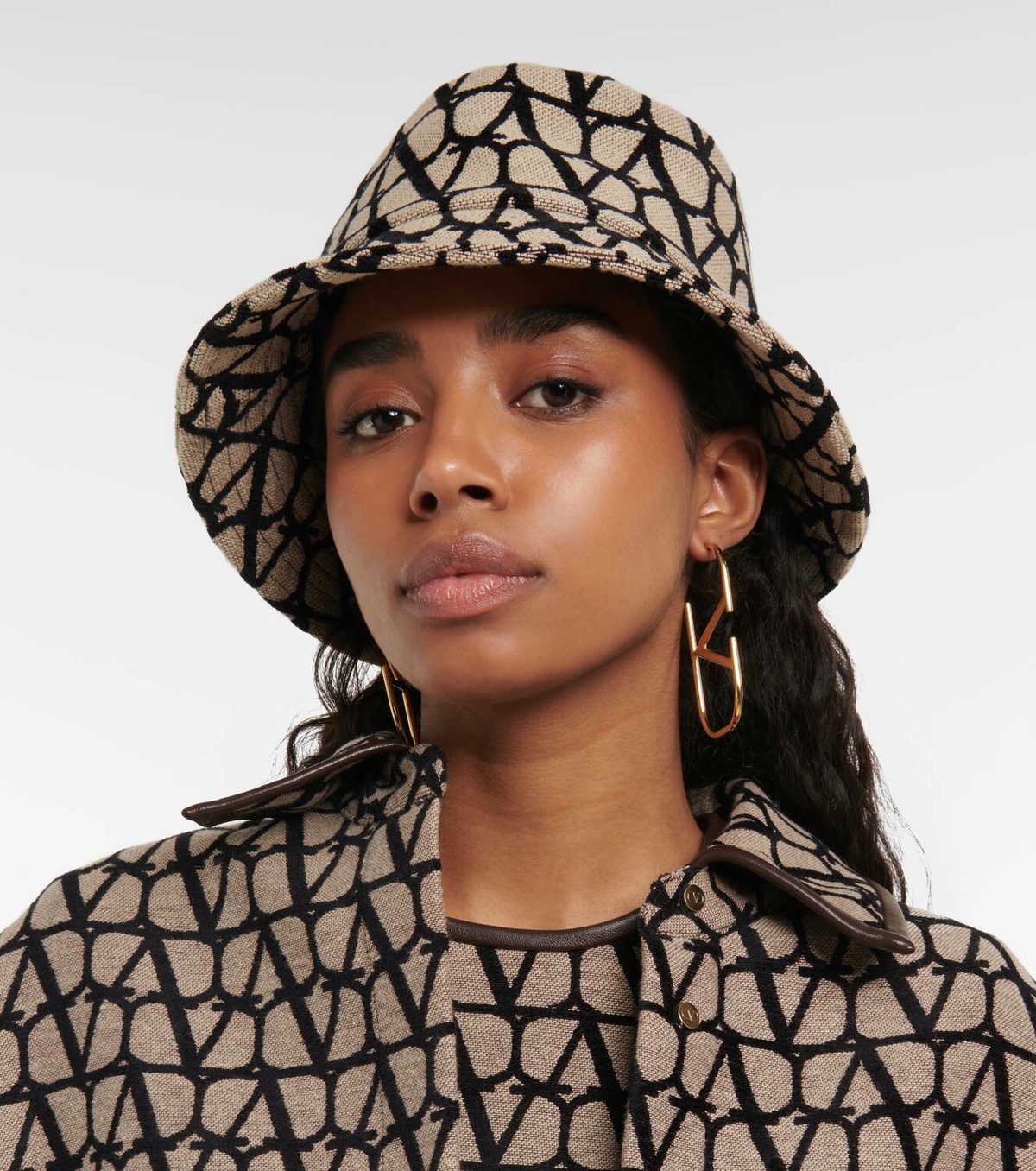 Valentino Toile Iconographe bucket hat