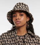 Valentino Toile Iconographe bucket hat