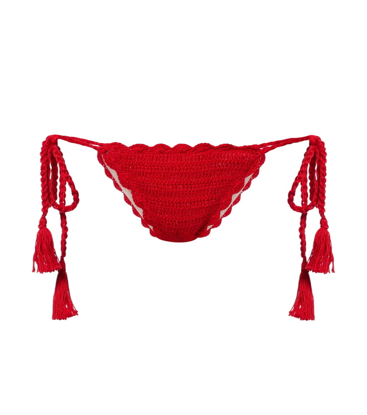 Photo: Anna Kosturova Crochet cotton bikini bottoms