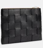 Bottega Veneta - Intreccio leather clutch