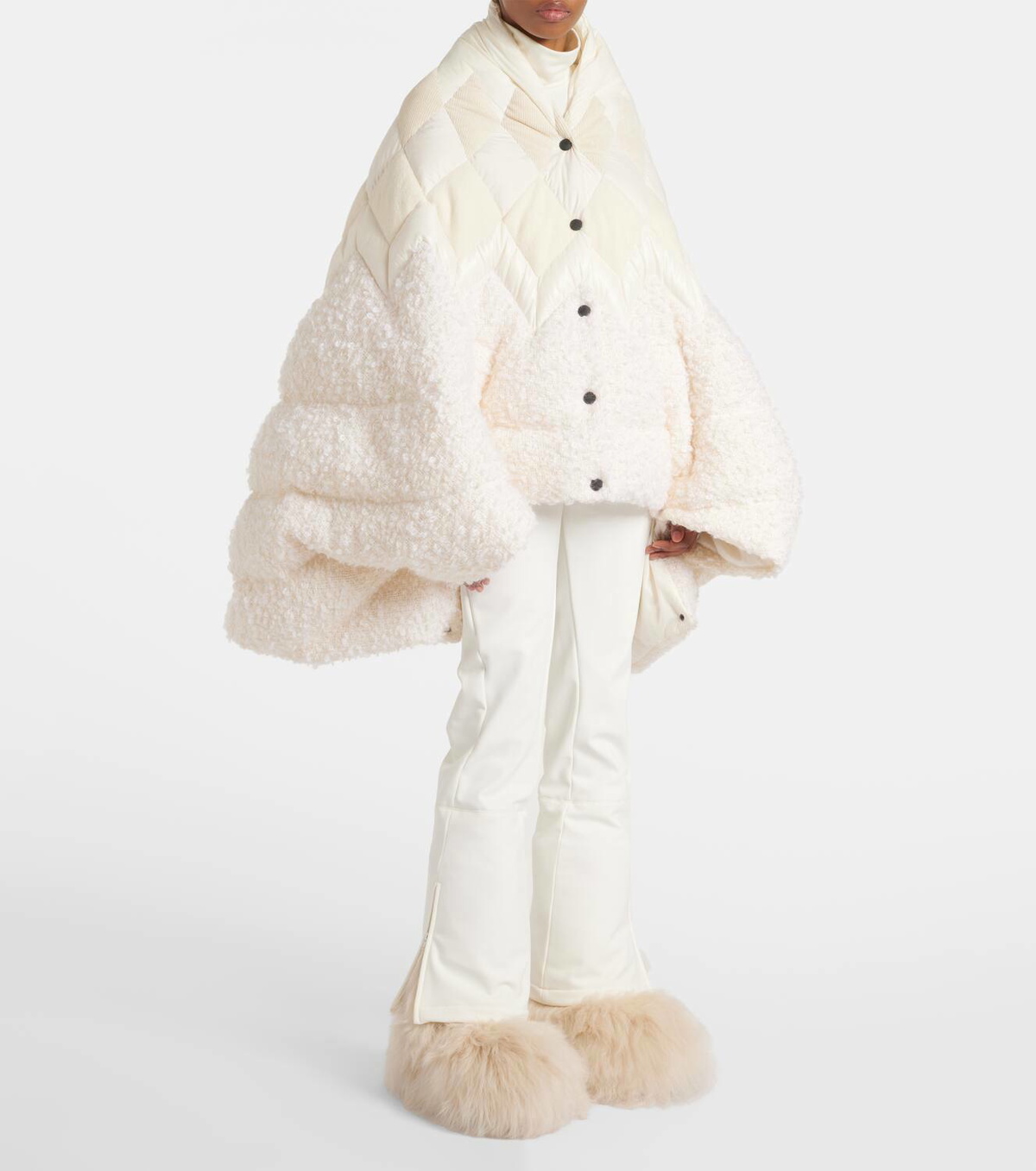【関税&送料込み】Moncler Ivory Wool Blend Cape Moncler Grenoble Quilted mohair, cotton, and wool cape