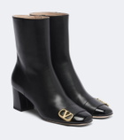 Valentino Garavani Veeside leather ankle boots