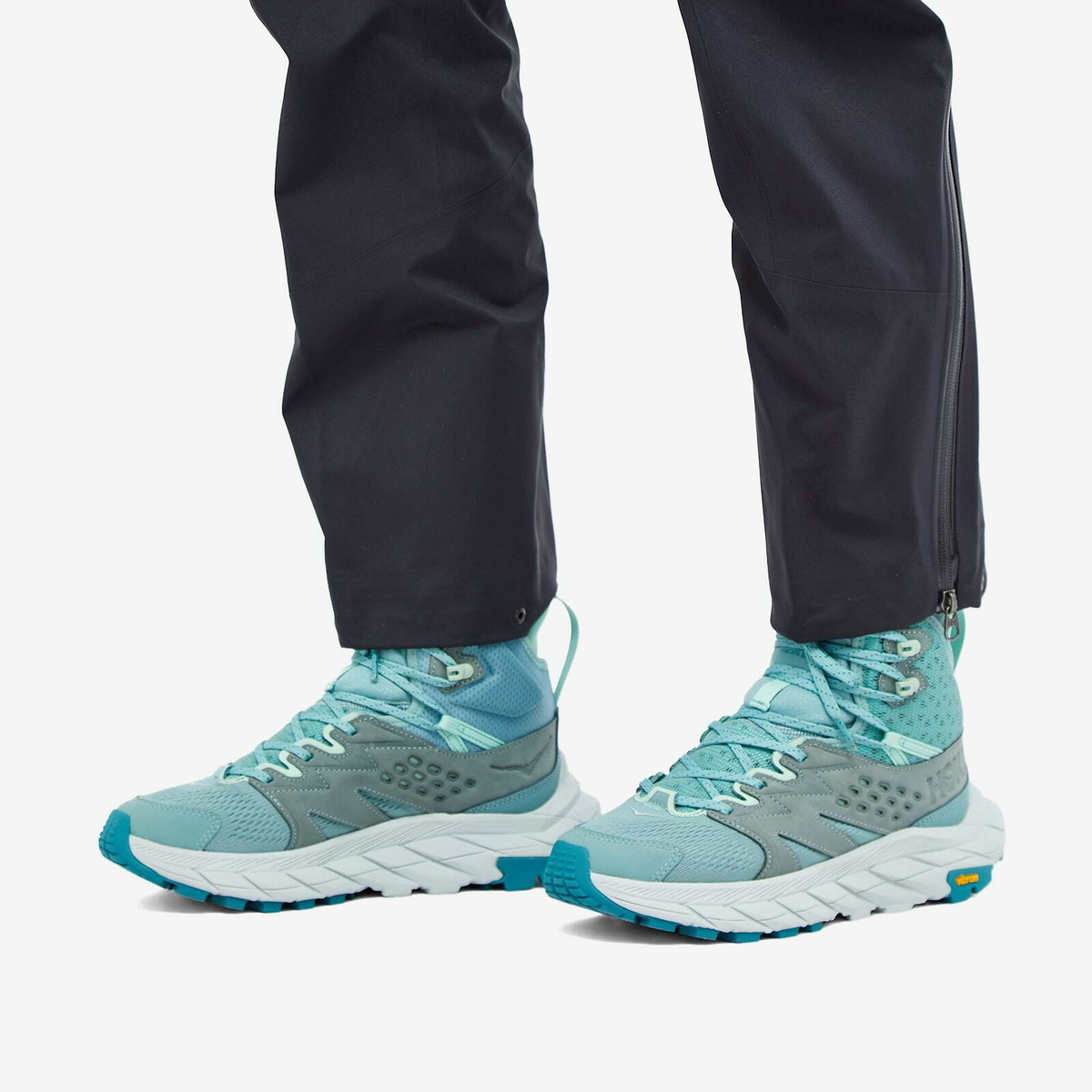 【当店一番人気】 Anacapa Women's One One Hoka Breeze Trellis in Sneakers Mid K-POP・アジア