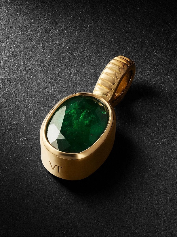 Photo: Viltier - Magnetic Gold Emerald Pendant Necklace