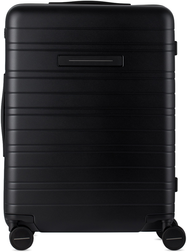 Photo: Horizn Studios Black H6 Essential Check-In Suitcase, 61 L
