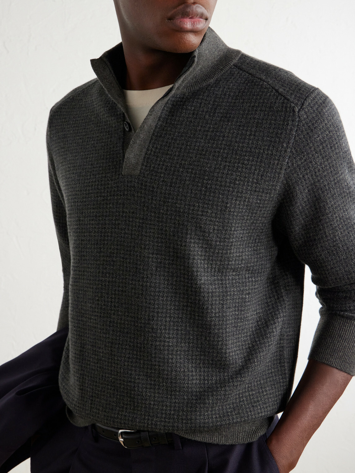 N.PEAL - Houndstooth Cashmere Sweater - Gray
