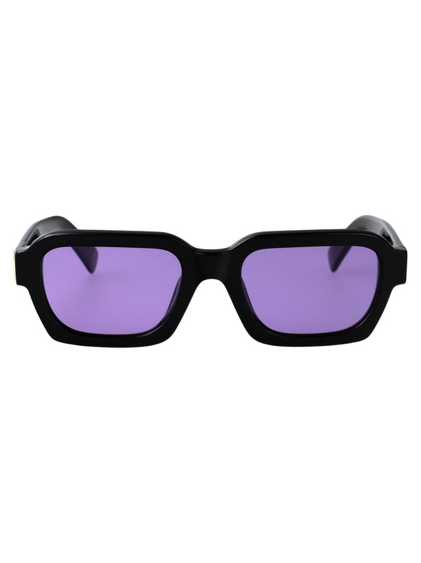 Photo: RETROSUPERFUTURE Caro Sunglasses