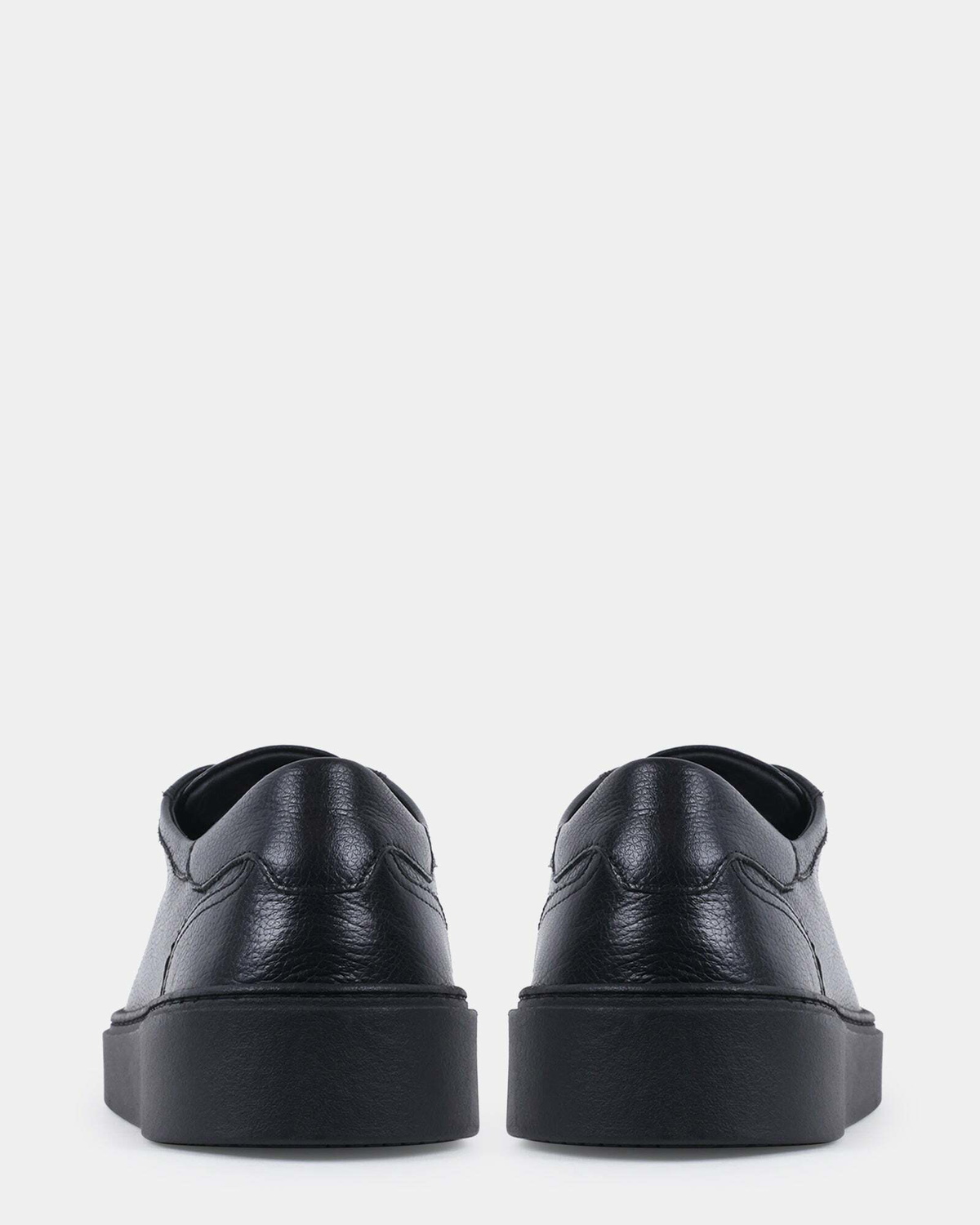 Steve Madden Argo Sneakers in Black
