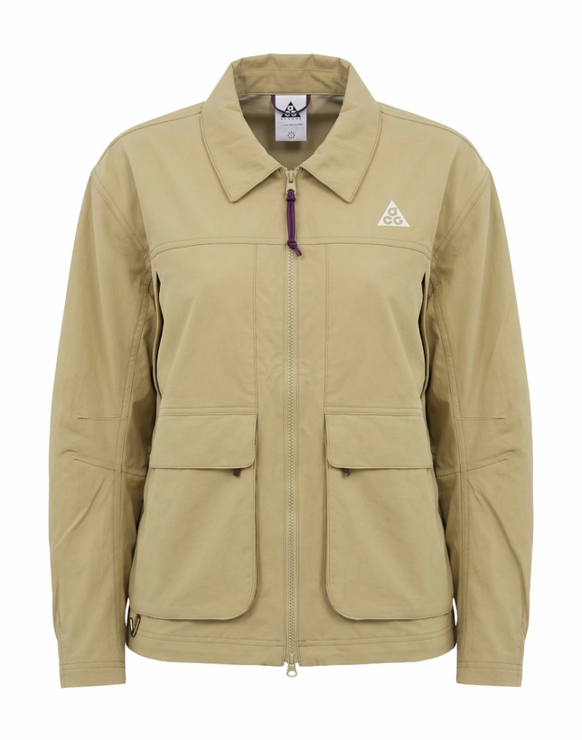 Photo: Nike Acg Womens Jacket Khaki