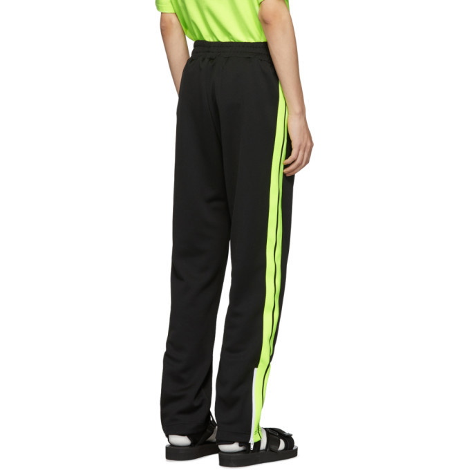 Buy Trendy Co-Ord Set Cargo Pants with T-Shirt - Black with Neon Green  Lining – Wearduds