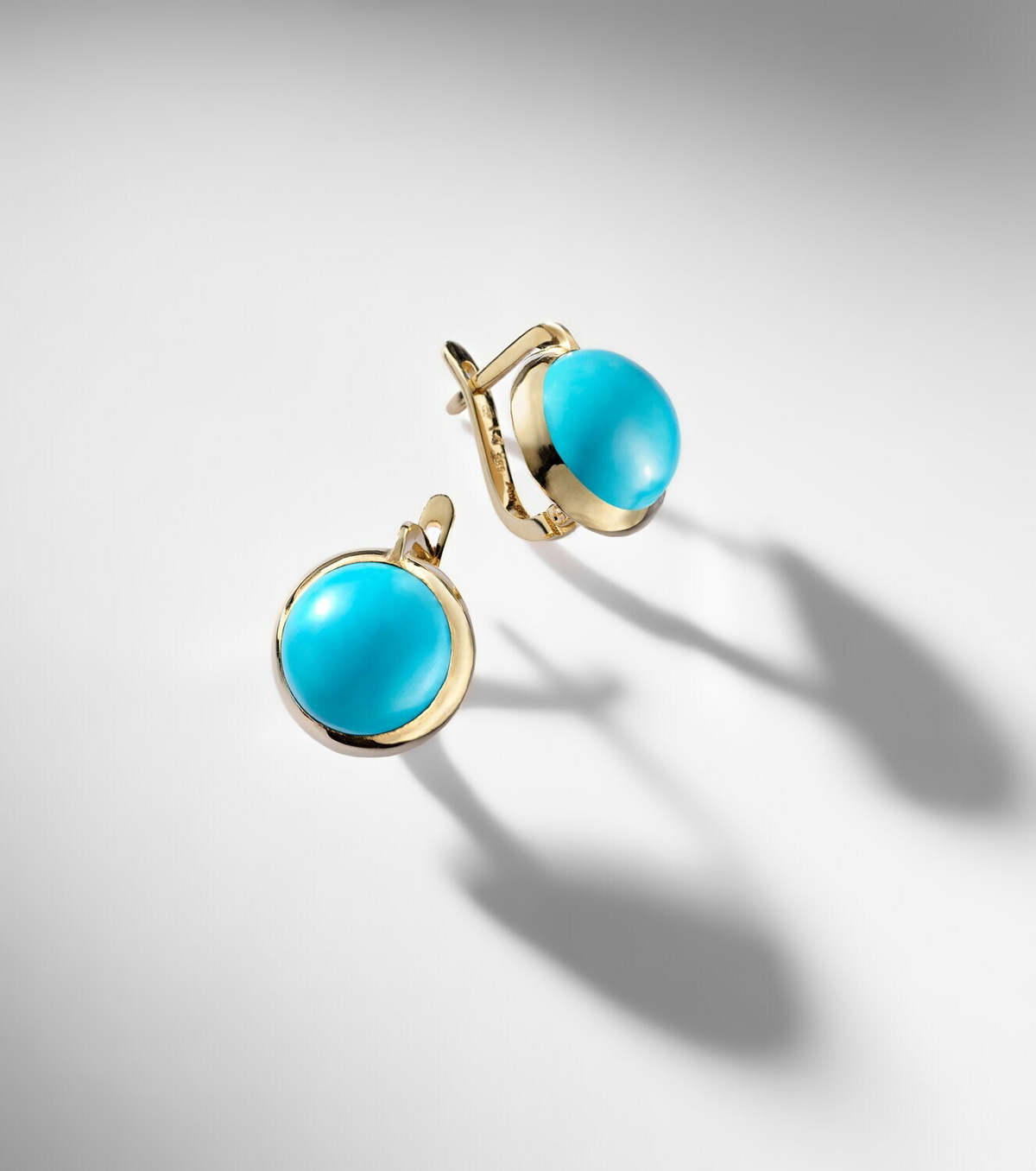 Ileana Makri Blue Eye 14kt gold earrings with turquoise