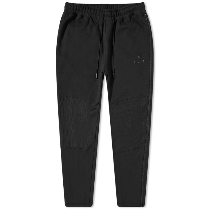 Photo: Air Jordan Men's Nike 23 Engineered Statement Fleece Pant in Black