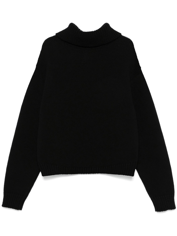 Photo: AIREI - Wool Sweatshirt