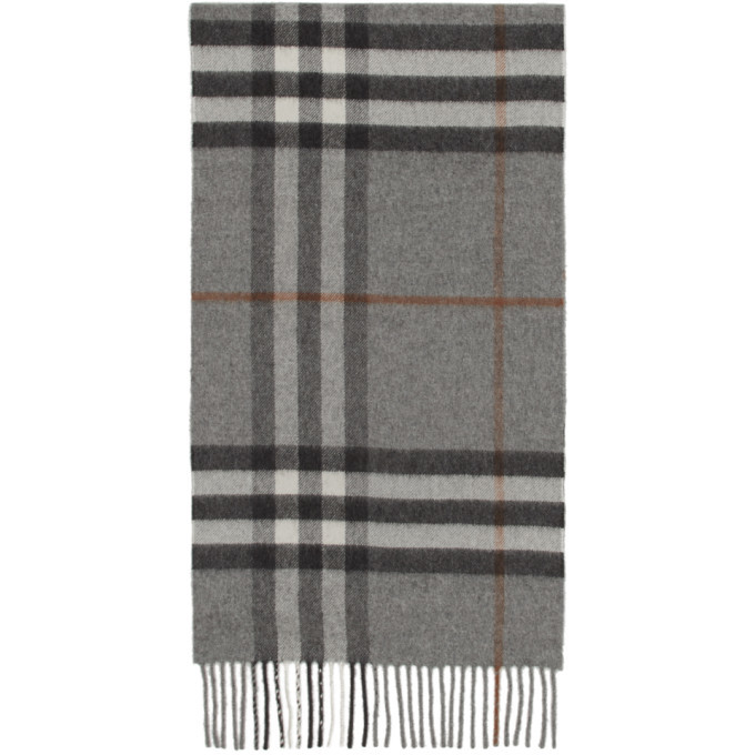 Photo: Burberry Grey Cashmere Classic Check Scarf