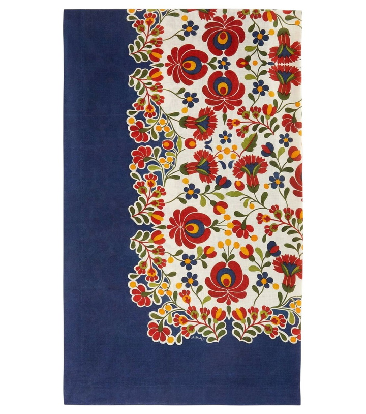 Photo: La DoubleJ Windflower Placée linen tablecloth