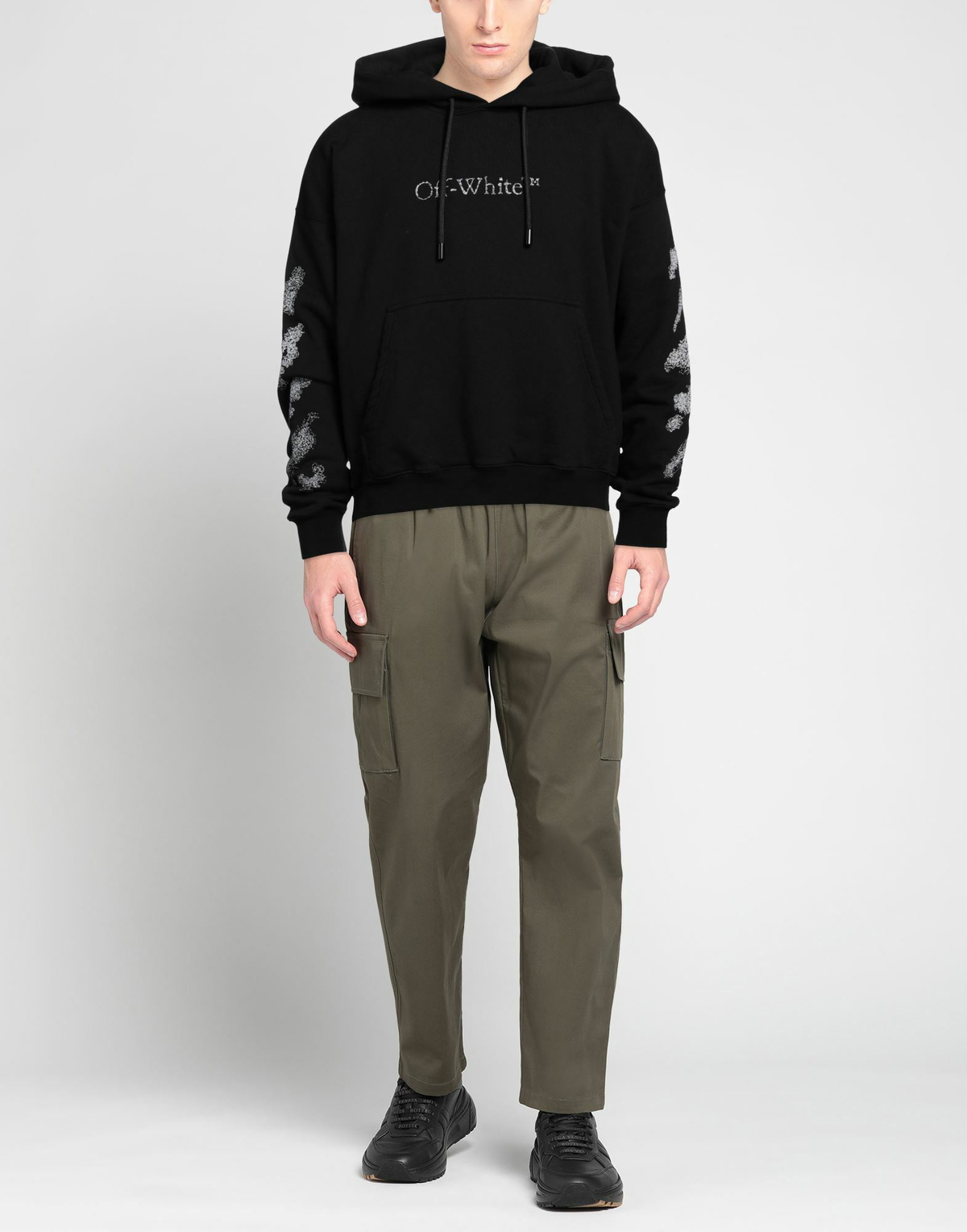 Off-white Mens Sweatshirt in Black