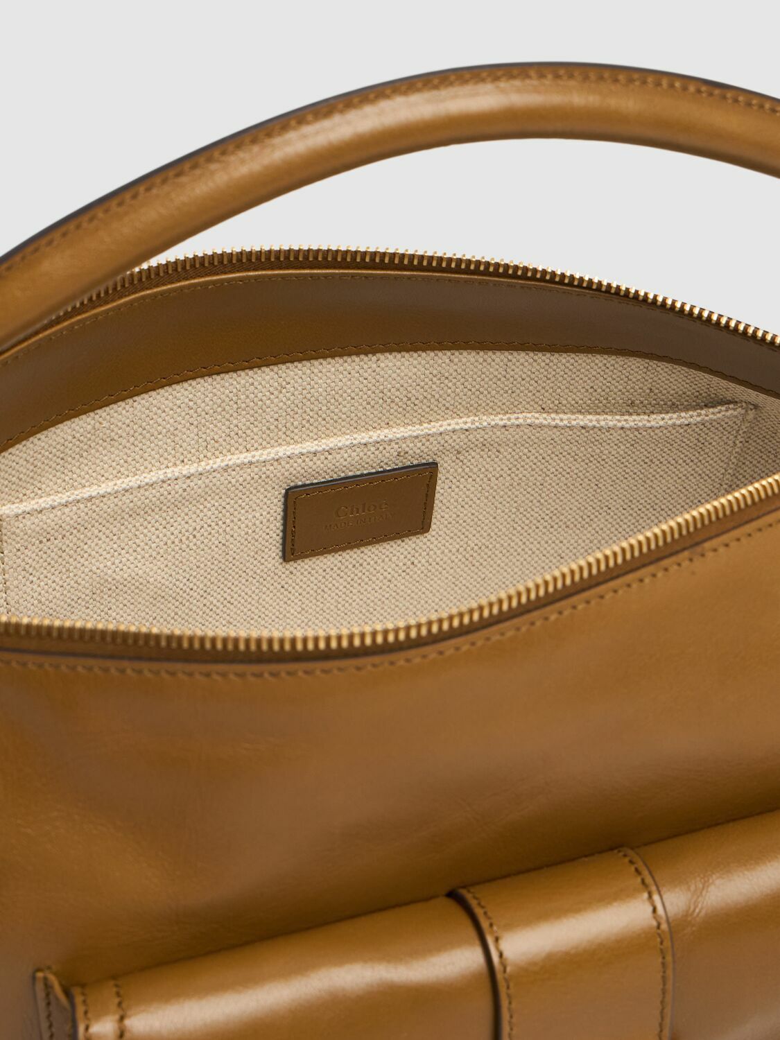 CHLOÉ Camera Smooth Leather Bag