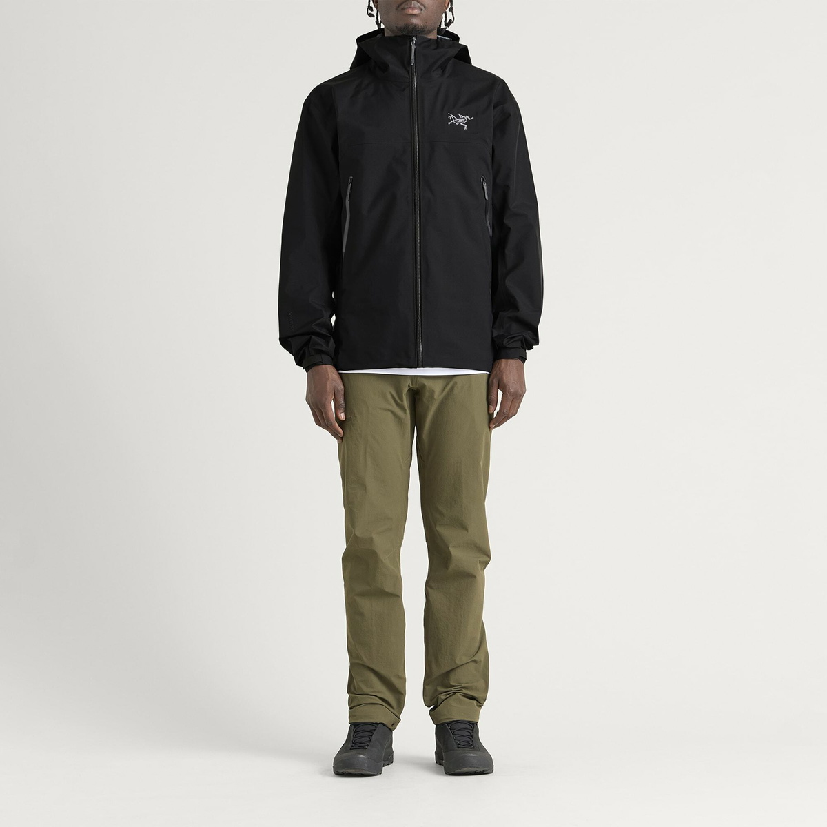 Arc'teryx Men's Arcteryx Beta Gore-Tex Jacket in Black