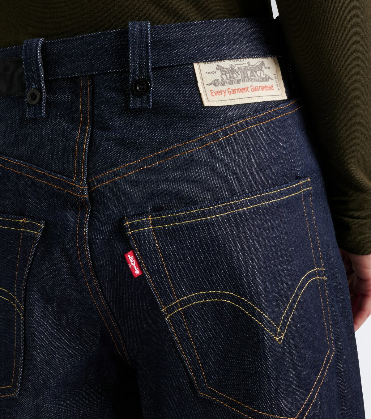 Sacai Belted wide-leg jeans